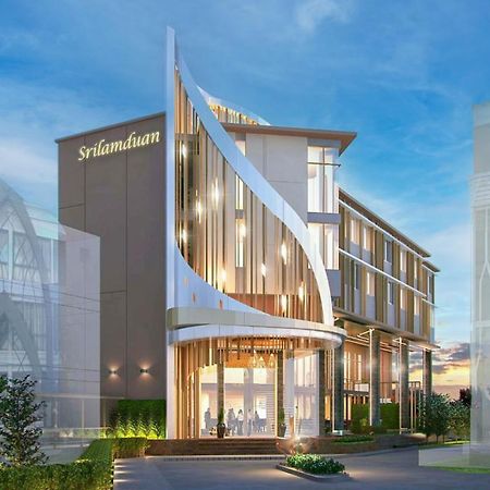 Srilamduan Hotel Sisaket Екстериор снимка